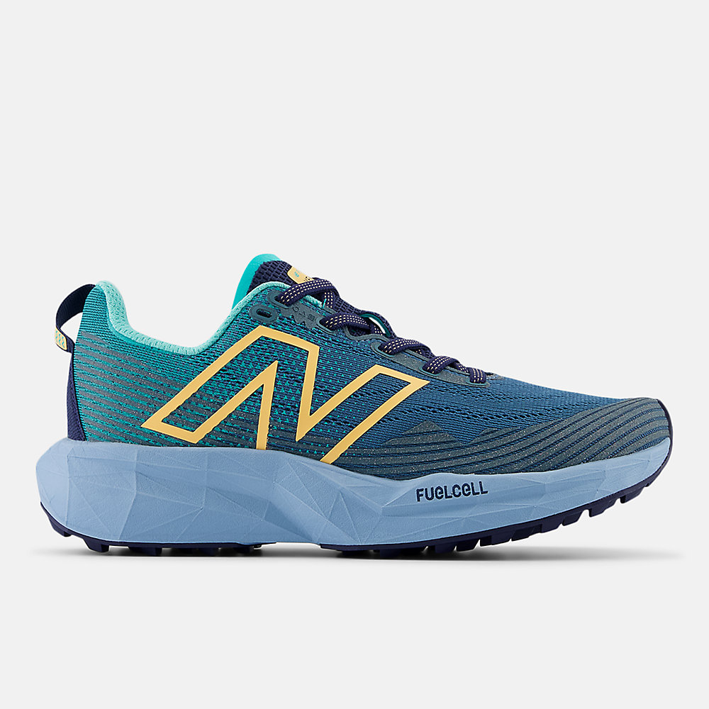 New Balance FuelCell Venym Shoes Terrarium with Cyber Jade and Peach Blossom